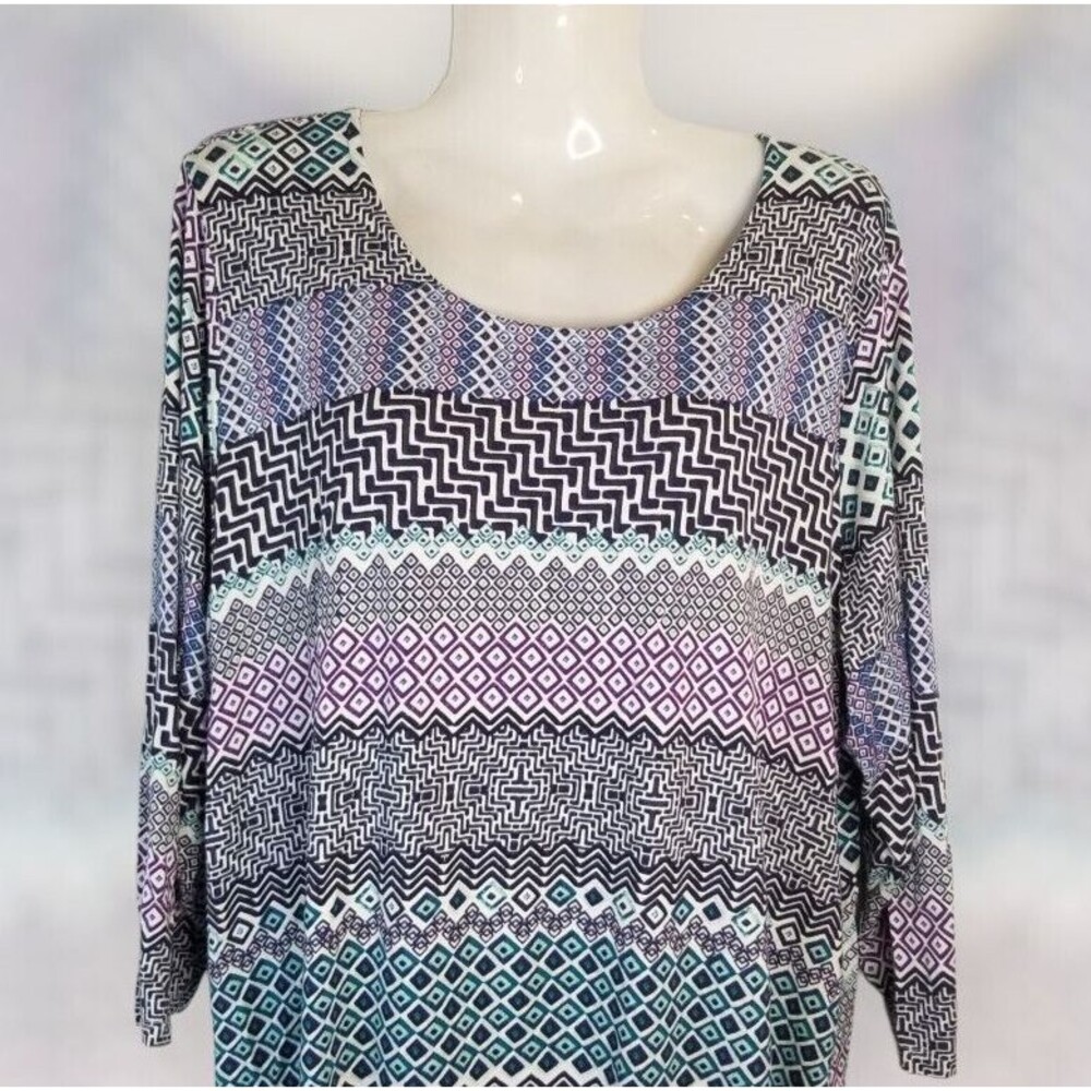 Women's Tunic Top Geometric Design Investment Essentials BOHO Plus Size 1X - Picture 2 of 5